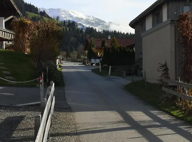 App Neuschmid شقة *